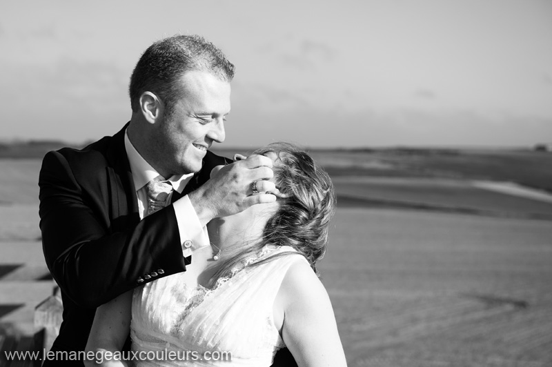 Séance photo Jeunes Mariés à la plage - photographe mariage nord