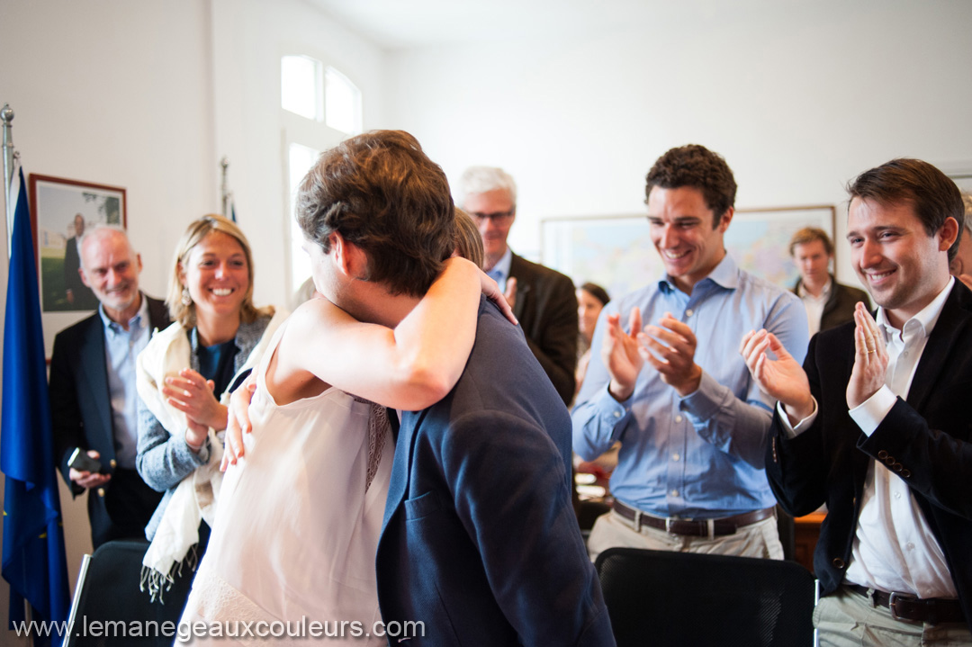 Reportage de Mariage Civil - mariée émue après le oui