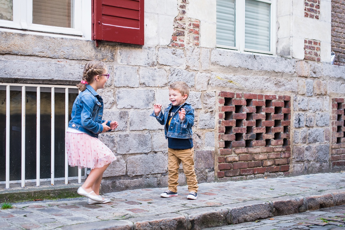 photographe famille heureuse Séance photo d'enfants à Lille