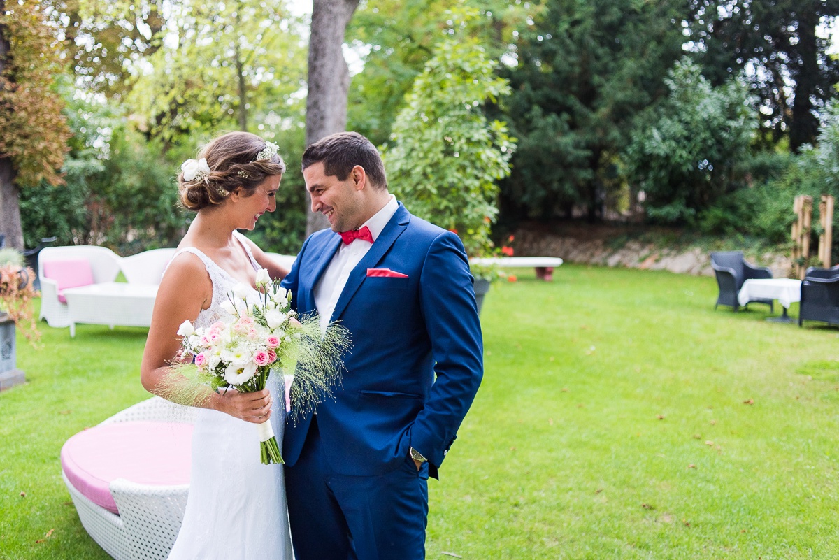 photographe mariage Paris séance photo de couple chalet des iles daumesnil