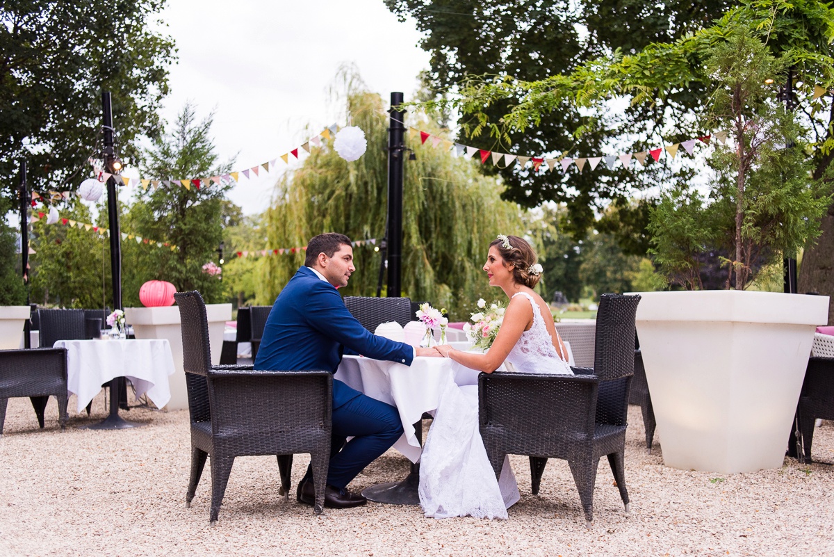 photos de couple au chalet des iles daumesnil photographe mariage