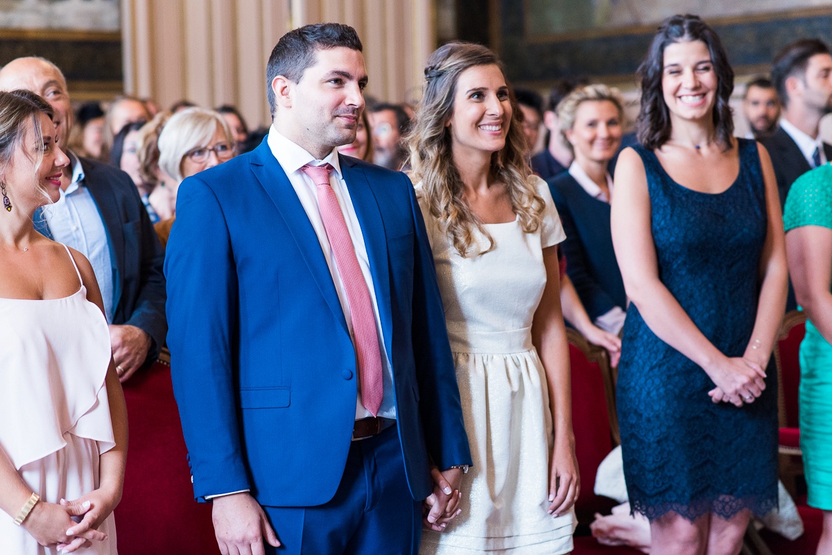 un très beau mariage à paris - reportage cérémonie civile région parisienne