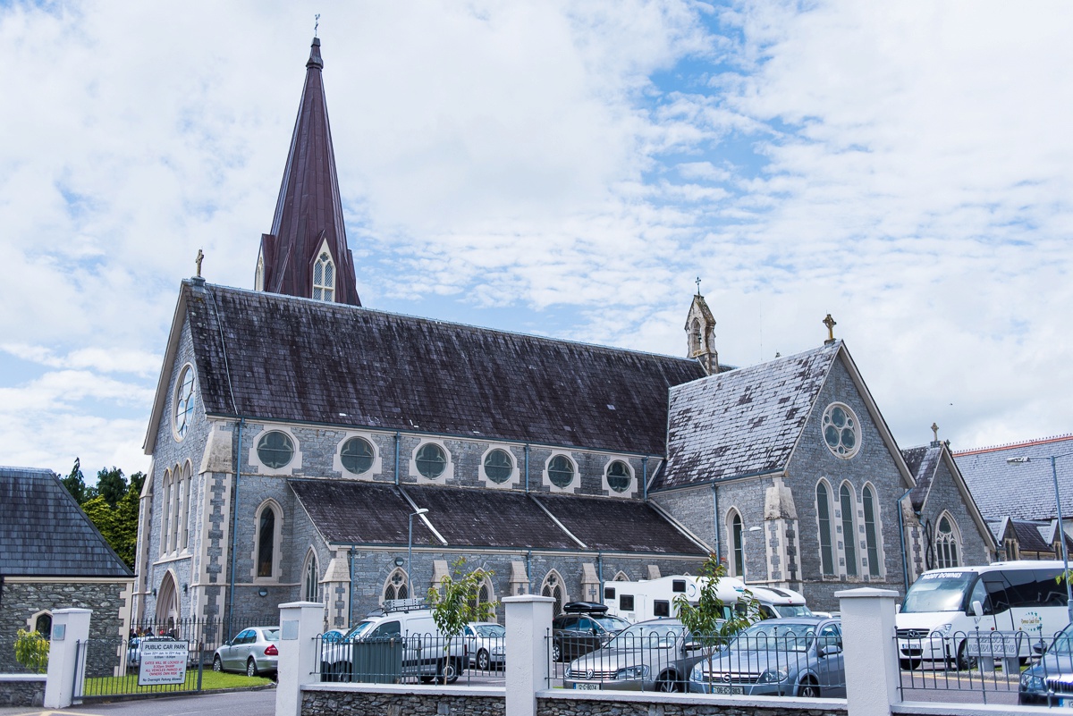 kenmare church wedding photography at dromquinna manor