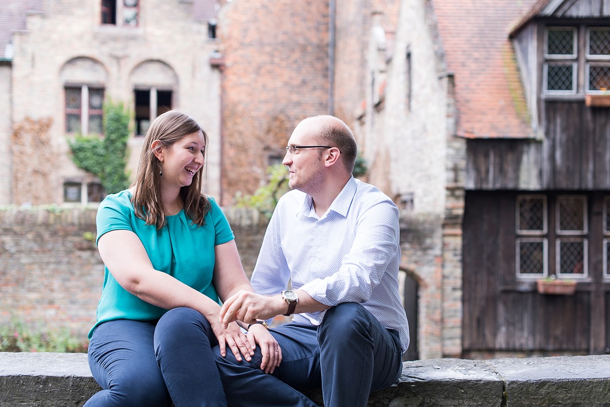 Séance engagement en Belgique photographe mariage bruges