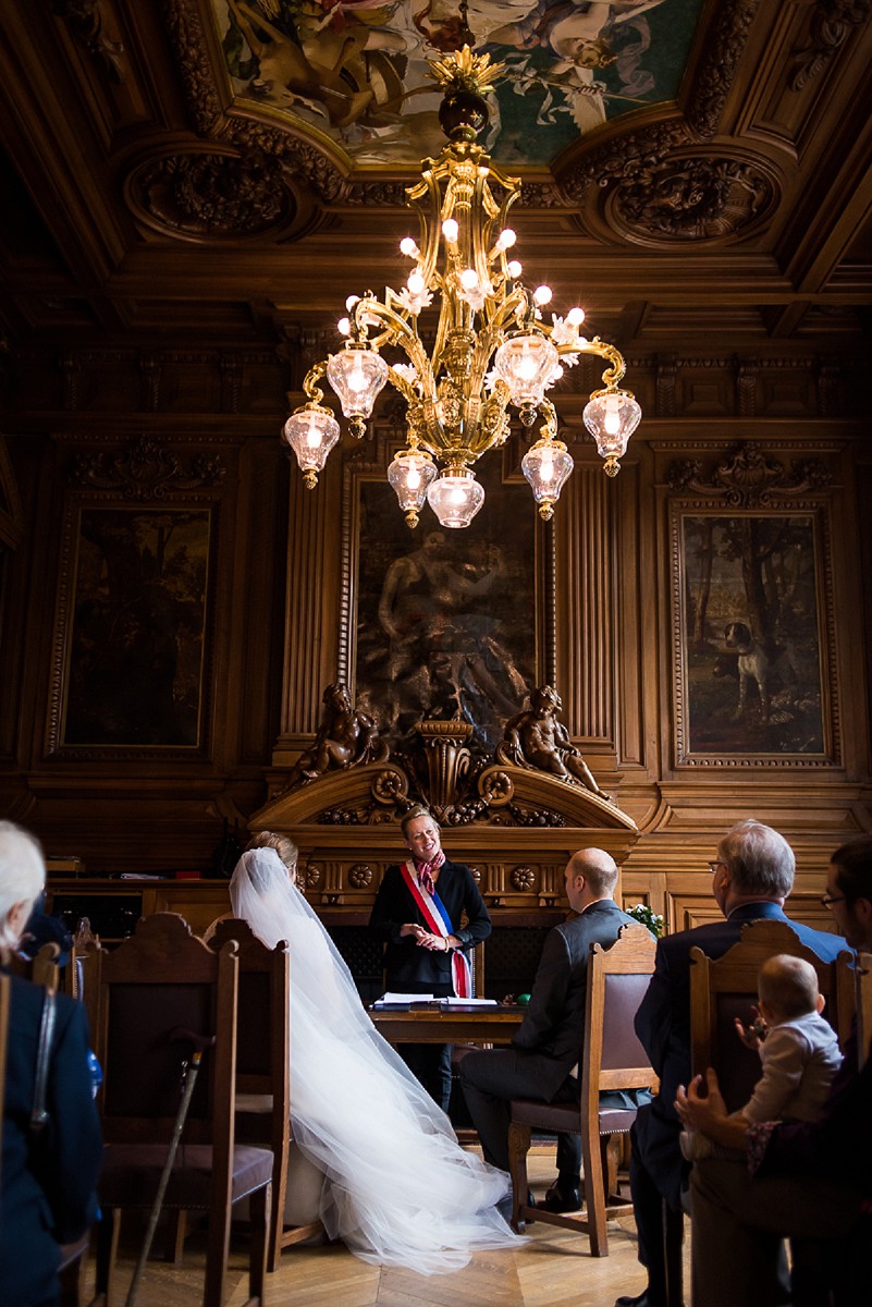 photos de mariage dans la superbe mairie de croix photographe lille