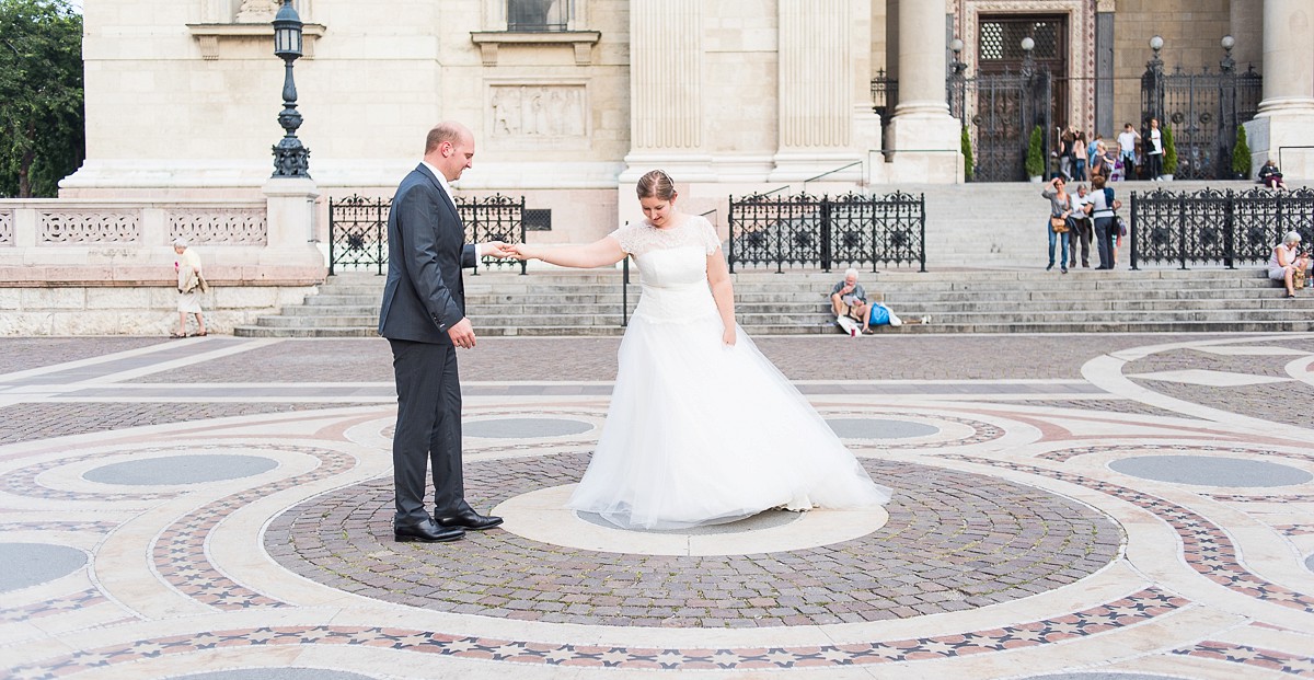 Séance photo Jeunes Mariés à Budapest - parenthèse en amoureux après le mariage - photographe lille