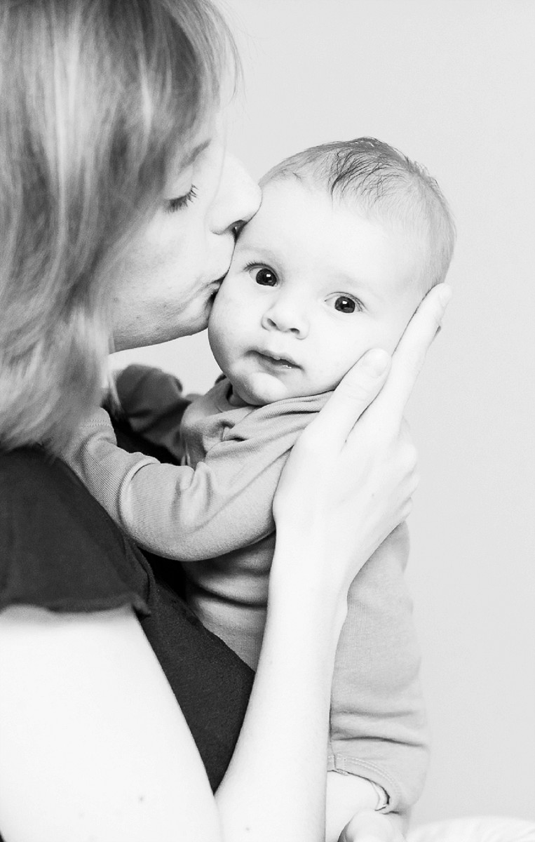 photographe bébé nouveau né nord pas de calais belgique hauts de france photos de famille à domicile