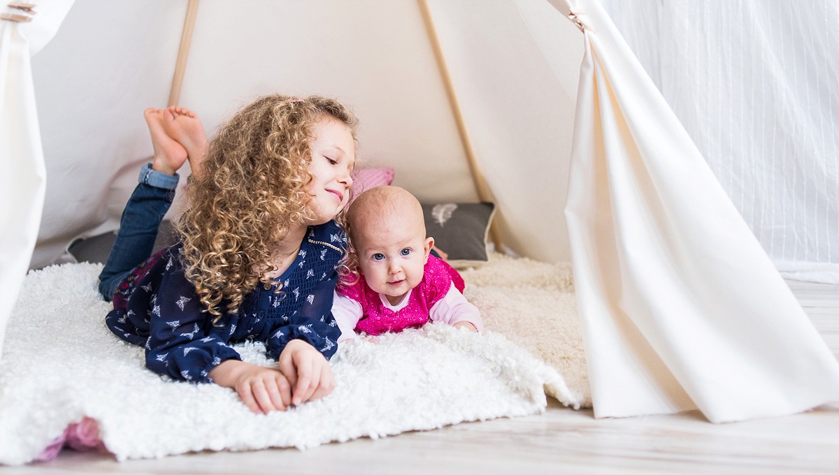 photographe famille studio lille la fierté de la grande soeur