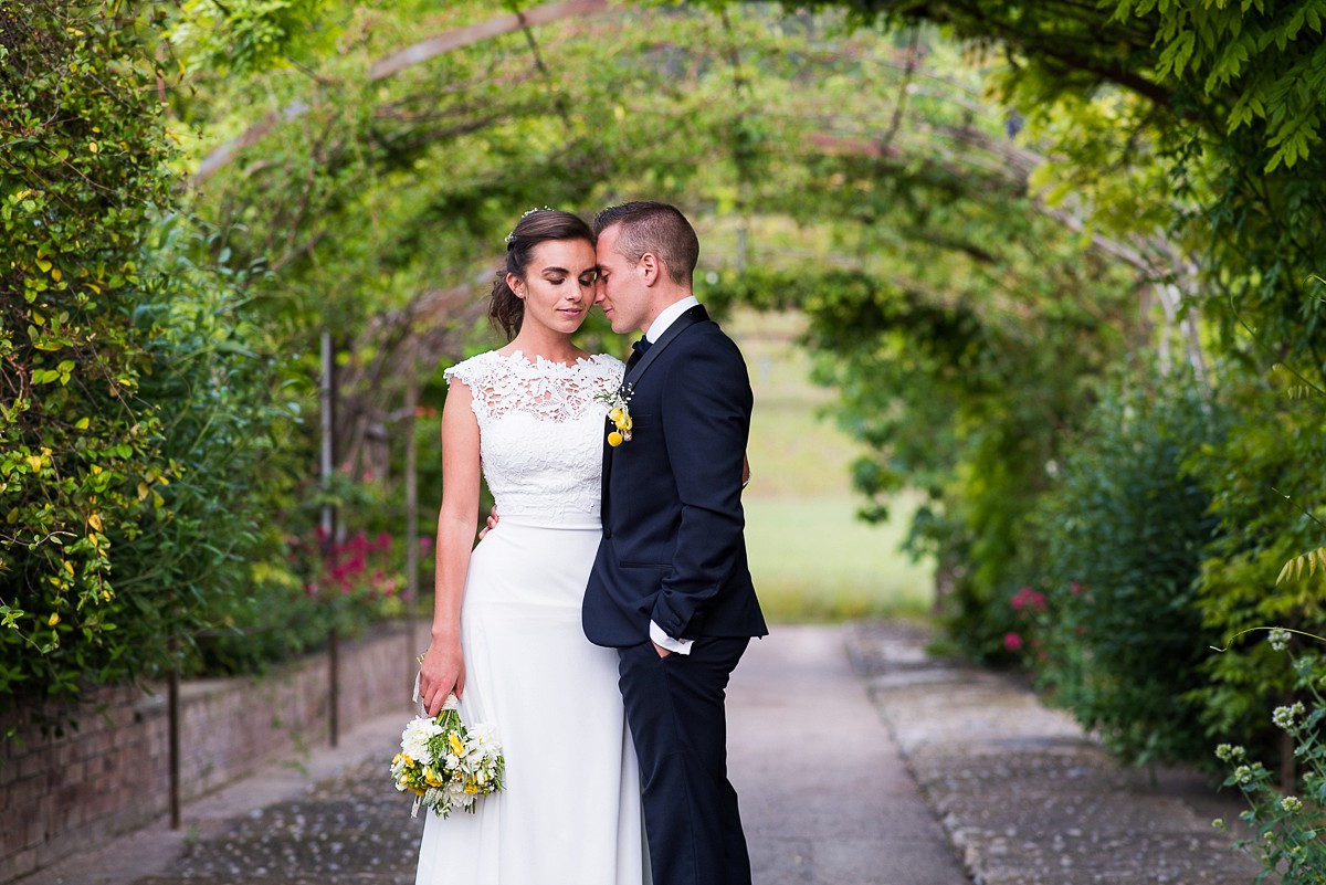 Photos de mariage à Marseille photographe émotions reportage naturel