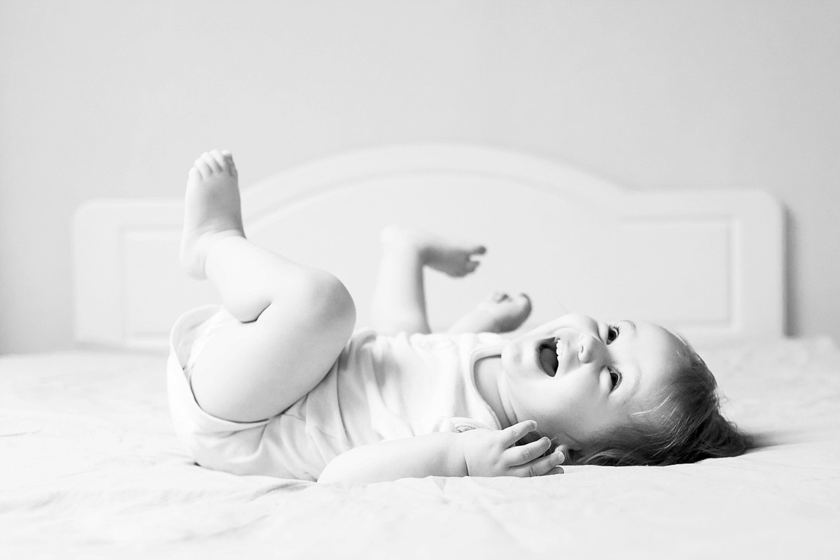 des photos de bébé naturelles à lille nord pas de calais photographe famille