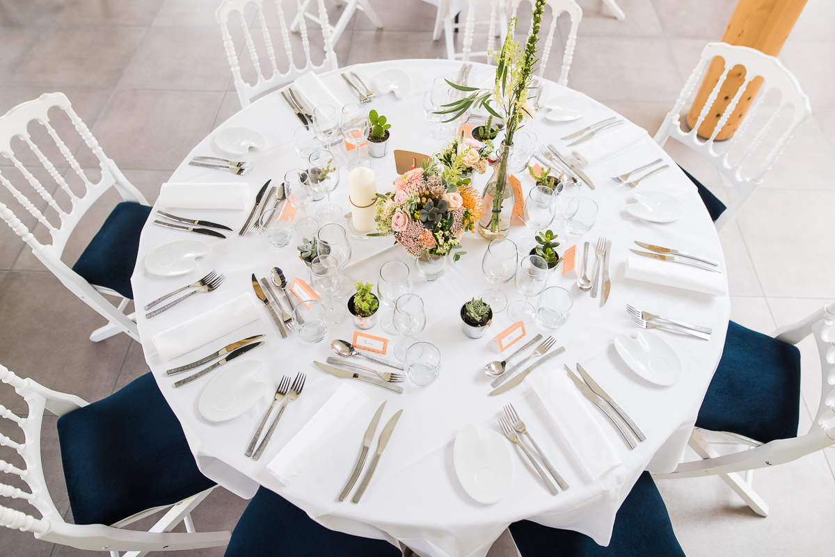 photographe mariage bohème au Château de Morbecque reportage lille décoration par fée de fleurs