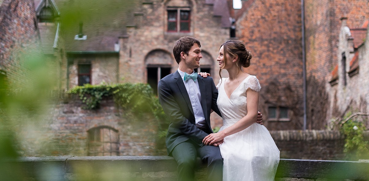 french wedding photographer in brugge brussels gent kortrijk doornik with natural and colorful style