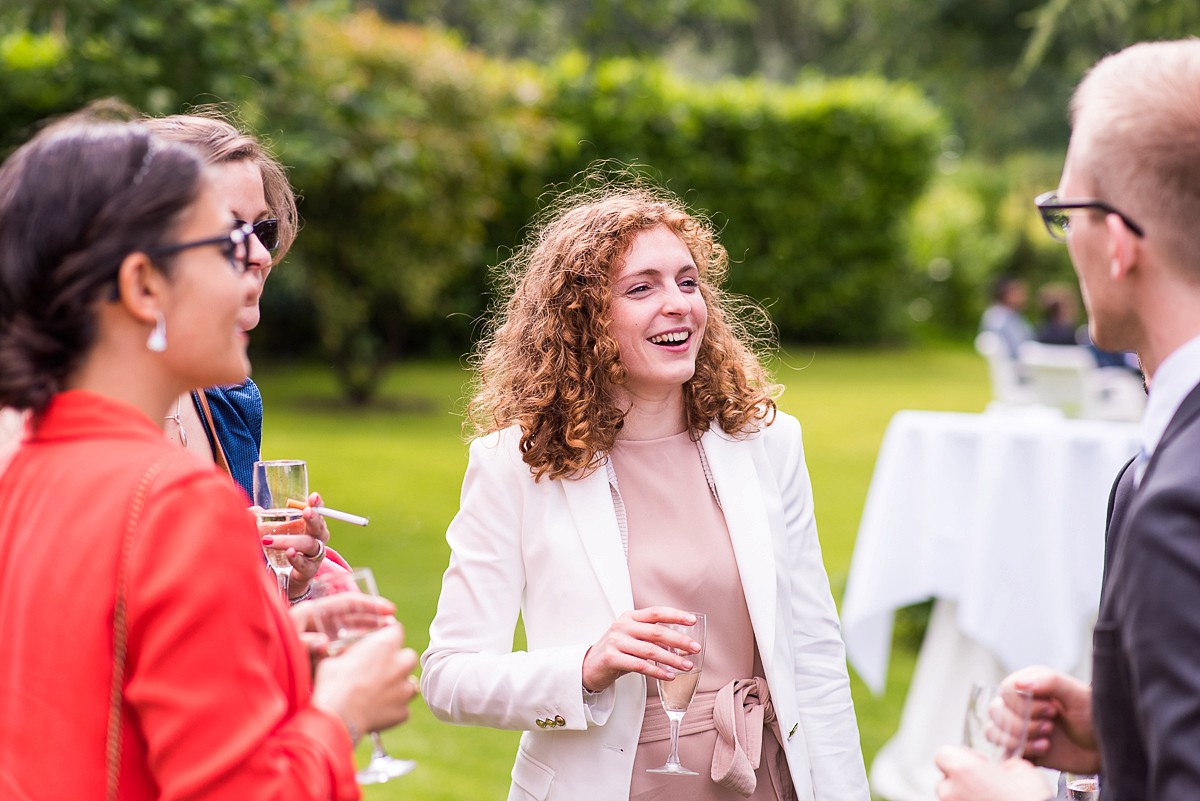 Reportage mariage au Domaine de la Chanterelle photographe mariage lille photos naturelles et sur le vif