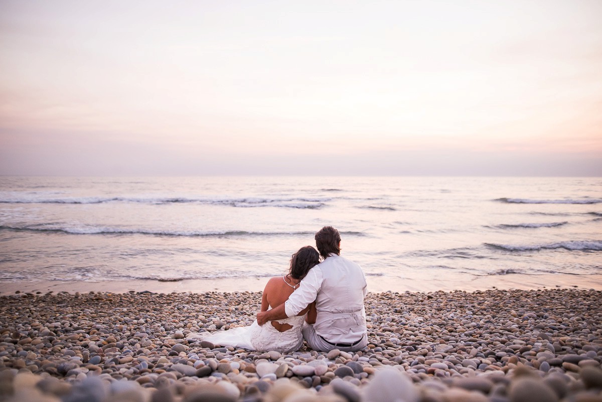 séance photo jeunes mariés plage esposende Portugal