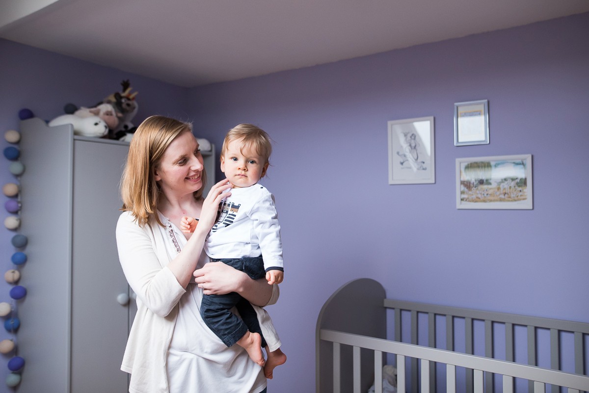 photos de bébé naturelles à la maison