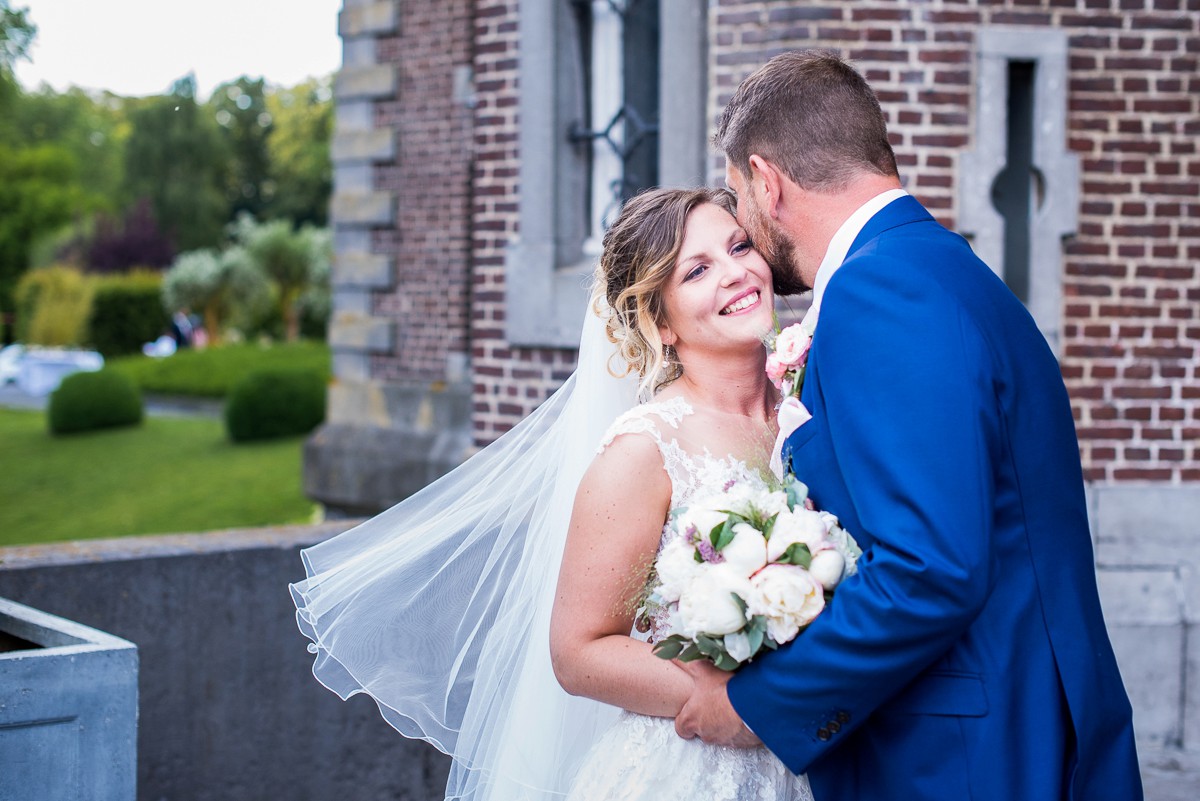 photos de couple mariage au Château de Bourgogne