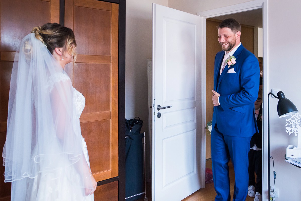 photographe mariage lille découverte des mariés moment rempli d'émotions