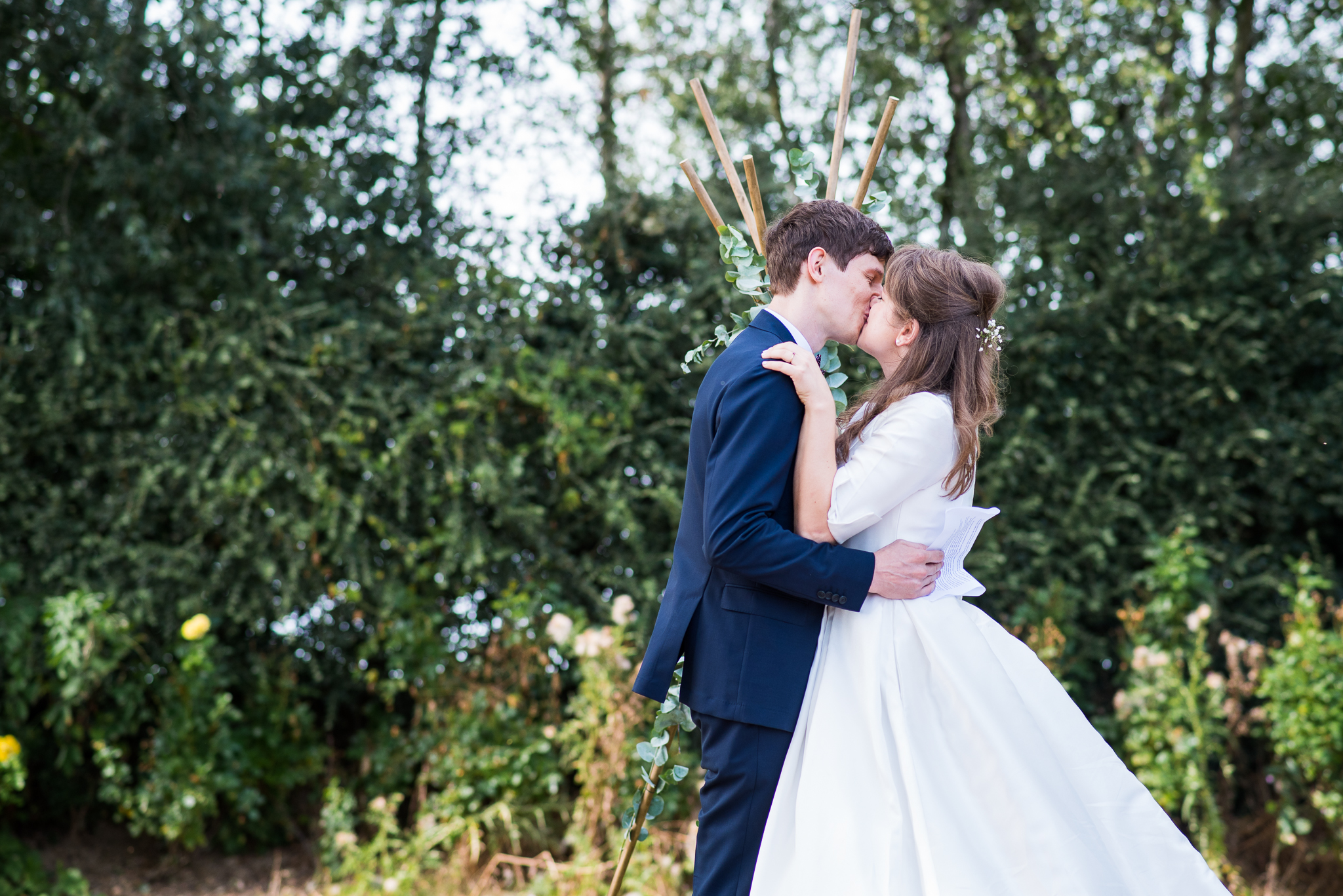 belle arche mariage au clos du bac cérémonie laïque