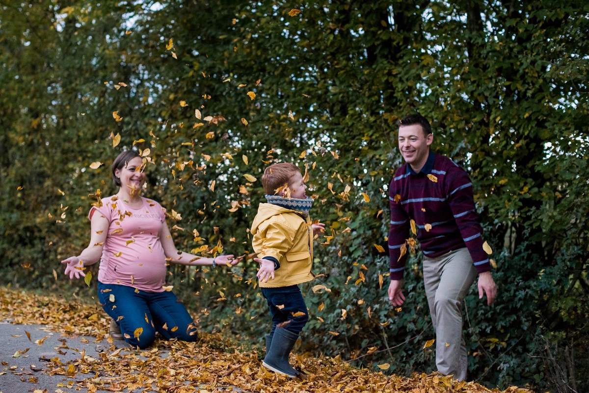 les feuilles d'automne séance photo en famille dans le Nord