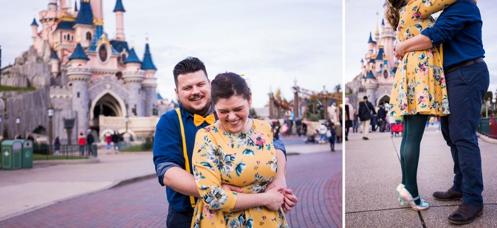 séance engagement à Disney photographe couple paris