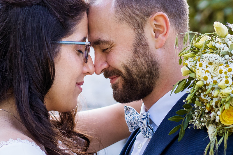 photographe-de-mariage-photos-de-couple-romantiques-naturelles (3)